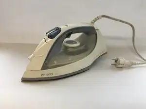 Philips Azur Dampfbügeleisen zerlegen